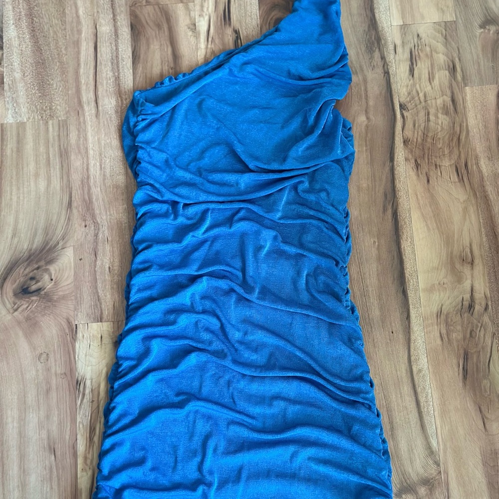 One-Shoulder Blue Dress